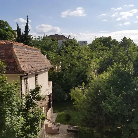 Azura - New Luxury *